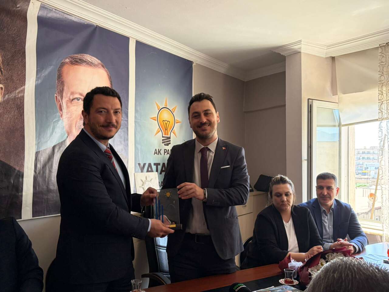 AK Parti Yatağan’da Devir Teslim: Görev Enver Koç’a Devredildi 5